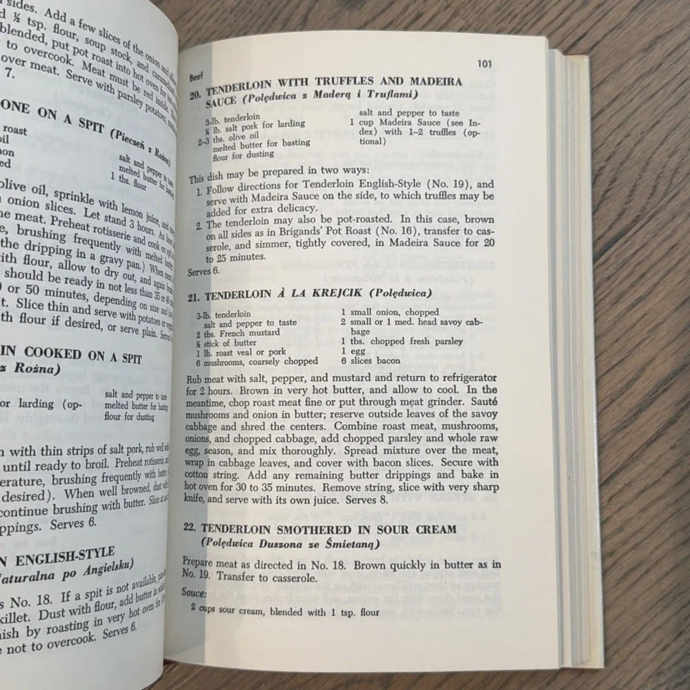 Polish Cookery Universal Cookbook Marja Ochorowicz-Monatowa HC 1972